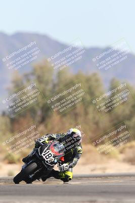 media/Nov-02-2025-CVMA (Sun) [[337aff29ab]]/Race 8-Formula Lightweight Twins Shootout/